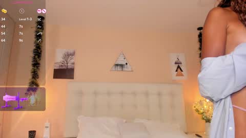 Snapshot of cherrybr_ chatting on 01-21-25, 07:17 Cherry Lady online show from 01-21-25, 07:17