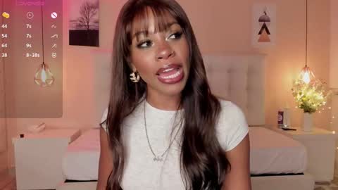 Snapshot of cherrybr_ chatting on 02-13-25, 11:58 Cherry Lady online show from 02-13-25, 11:58