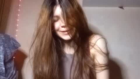 Snapshot of cherrybrockwell chatting on 11-01-25, 08:00 Lina online show from 11-01-25, 08:00