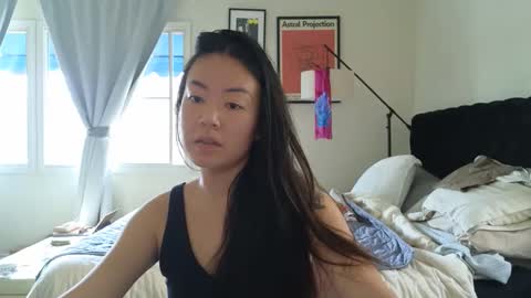 Miss Cherry online show from 12-20-25, 09:33