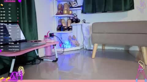 Snapshot of cherrycreme chatting on 02-21-26, 04:24 Cherry online show from 02-21-26, 04:24