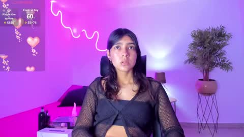 Snapshot of cherrydollxx chatting on 09-14-25, 11:31 C H E R R Y online show from 09-14-25, 11:31