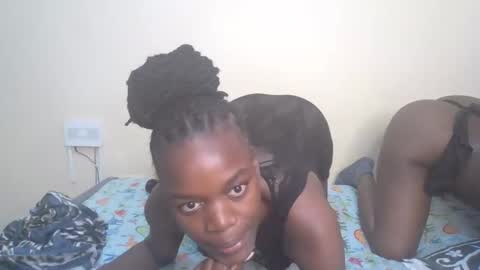 Snapshot of cherrye_bonny2 chatting on 05-29-26, 09:02 Cherry online show from 05-29-26, 09:02