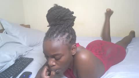 Snapshot of cherrye_bonny2 chatting on 06-03-26, 10:40 Cherry online show from 06-03-26, 10:40
