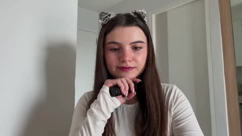 Snapshot of cherryelin chatting on 12-27-24, 04:36 Lina online show from 12-27-24, 04:36