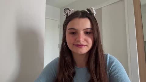 Snapshot of cherryelin chatting on 01-05-25, 04:47 Lina online show from 01-05-25, 04:47