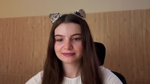 Snapshot of cherryelin chatting on 01-31-25, 04:36 Lina online show from 01-31-25, 04:36