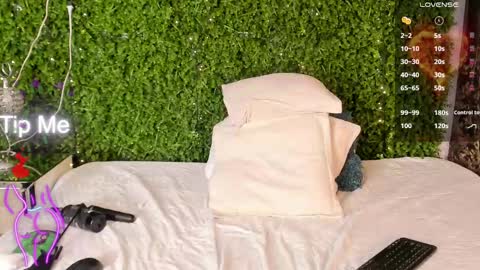 Cherry online show from 02-14-25, 04:52