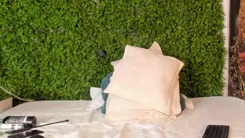 Cherry online show from 02-19-25, 08:52