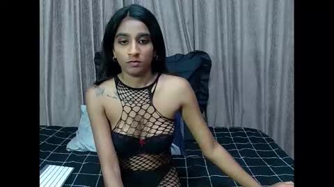 leah online show from 12-23-24, 11:25