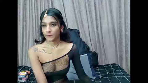 leah online show from 12-28-24, 10:58