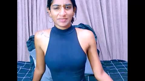 leah online show from 12-30-24, 05:26
