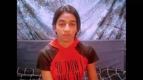 leah online show from 01-03-25, 05:17