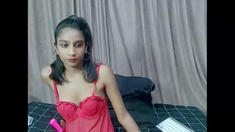 leah online show from 01-28-25, 01:16