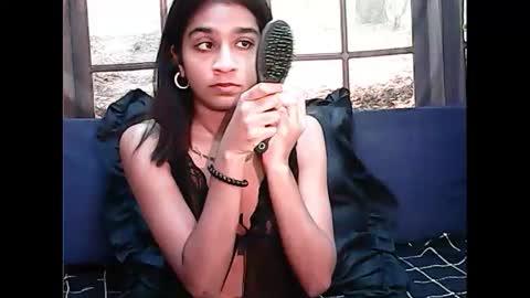 leah online show from 02-08-25, 05:18