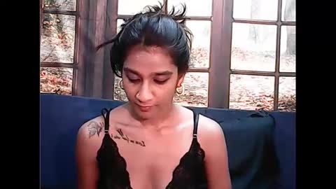leah online show from 02-17-25, 09:35