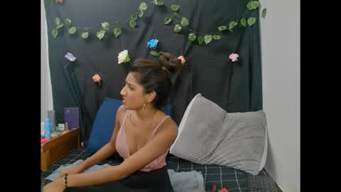 leah online show from 09-15-25, 05:46