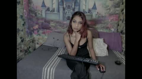 Snapshot of cherryindian694u chatting on 06-27-26, 11:48 leah is the name online show from 06-27-26, 11:48