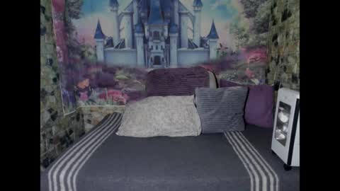 Snapshot of cherryindian694u chatting on 07-02-26, 06:08 leah is the name online show from 07-02-26, 06:08