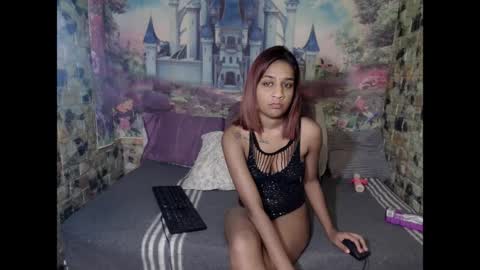 Snapshot of cherryindian694u chatting on 07-07-26, 08:18 leah is the name online show from 07-07-26, 08:18