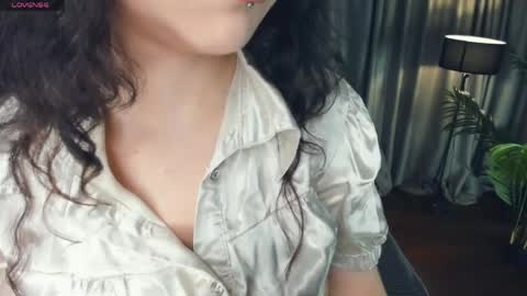 Isabel online show from 04-26-26, 06:16