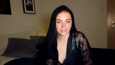 Kira online show from 05-19-26, 07:42