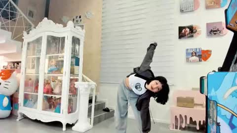 Snapshot of cherrymafer666 chatting on 12-20-25, 02:07 cherrycute666 online show from 12-20-25, 02:07