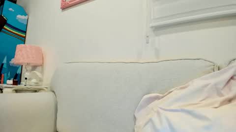 Snapshot of cherrymafer666 chatting on 12-21-25, 01:46 cherrycute666 online show from 12-21-25, 01:46