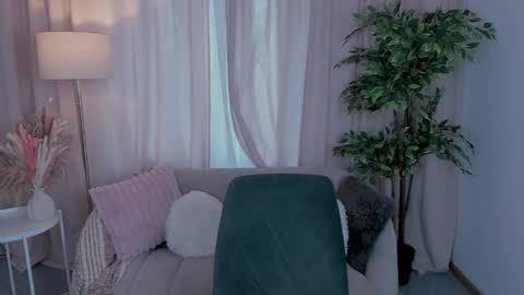 Miy online show from 05-11-26, 04:04