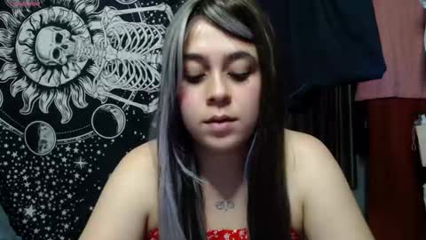 cherrypeach_ online show from 10-02-25, 05:58
