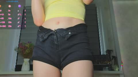 Lysia online show from 05-13-26, 03:20