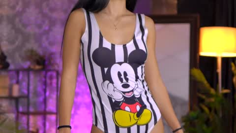 Selena online show from 01-05-25, 08:10