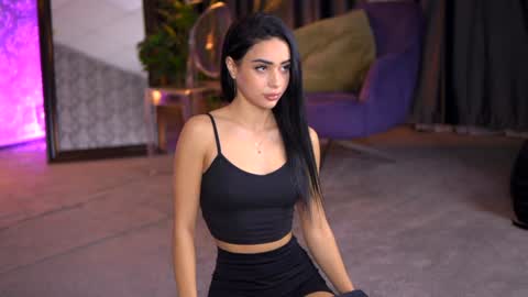 Selena online show from 01-19-25, 07:58