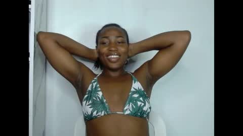 Snapshot of cherrywetpussy chatting on 06-10-26, 12:44 cherrywetpussy online show from 06-10-26, 12:44