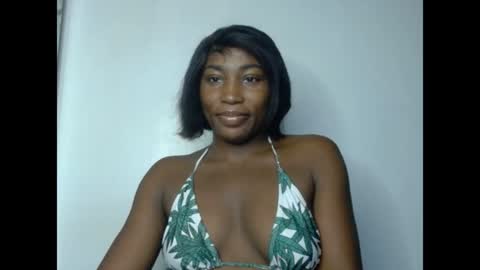 Snapshot of cherrywetpussy chatting on 07-16-26, 11:00 cherrywetpussy online show from 07-16-26, 11:00