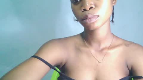Snapshot of cherryxpussy chatting on 07-12-26, 12:29 cherryxpussy online show from 07-12-26, 12:29