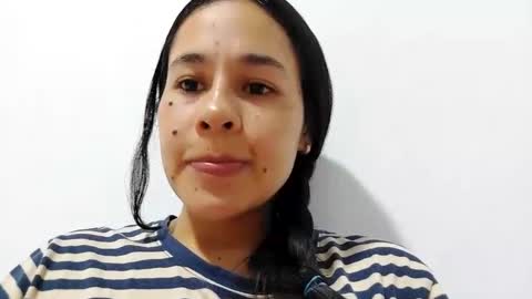 Snapshot of cheryl_bloom77 chatting on 02-14-25, 04:04 Cheryl online show from 02-14-25, 04:04