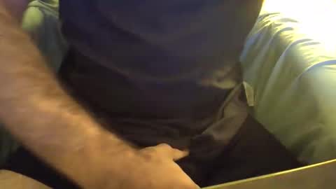 Snapshot of cheslongss chatting on 04-16-26, 10:49 Ches Long online show from 04-16-26, 10:49