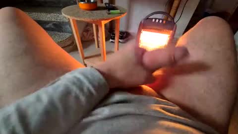 Snapshot of chevi23cm chatting on 12-05-25, 12:36 chevi23cm online show from 12-05-25, 12:36