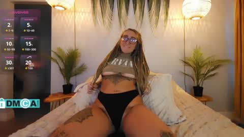 Chevi Blue online show from 09-29-25, 01:27