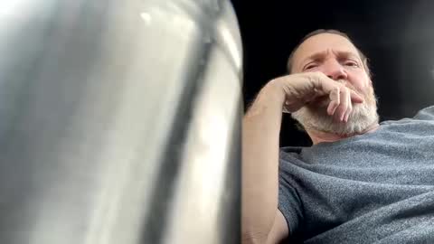 chevy_man1972 online show from 02-13-25, 05:44