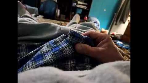 Snapshot of chevyman3219 chatting on 10-28-25, 12:58 chevyman3219 online show from 10-28-25, 12:58