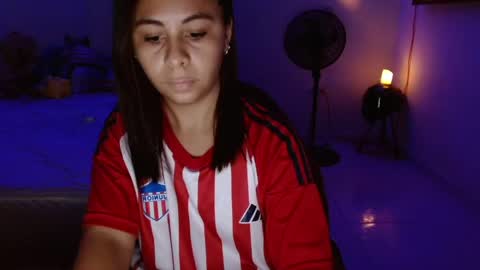 Snapshot of chiara_20 chatting on 04-20-26, 12:02 Airam online show from 04-20-26, 12:02