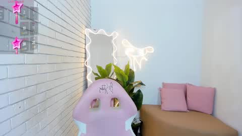 Chiara  online show from 02-14-25, 07:54