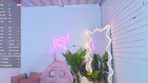 Chiara  online show from 03-10-25, 07:10