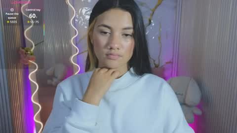 Chiara  online show from 04-25-26, 07:11