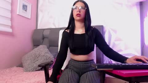 Chiara online show from 02-10-25, 07:49