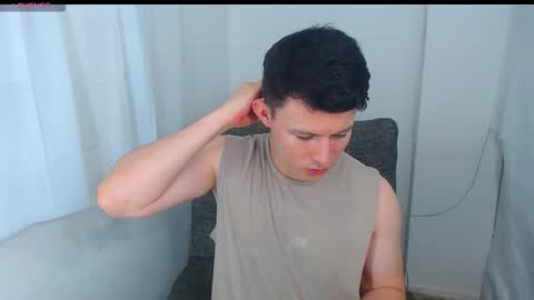 Snapshot of chico_hot17 chatting on 03-10-26, 10:15 maximo online show from 03-10-26, 10:15