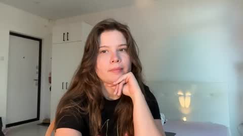 Snapshot of chiculya chatting on 06-19-26, 02:21 chiculya online show from 06-19-26, 02:21