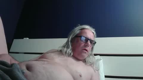 chiguitar online show from 03-27-26, 02:50